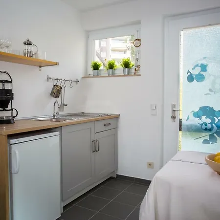 Sweet Little Apartment